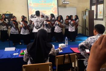 PGRI Bojongsari Gelar Lomba Paduan Suara Sambut HUT ke-80